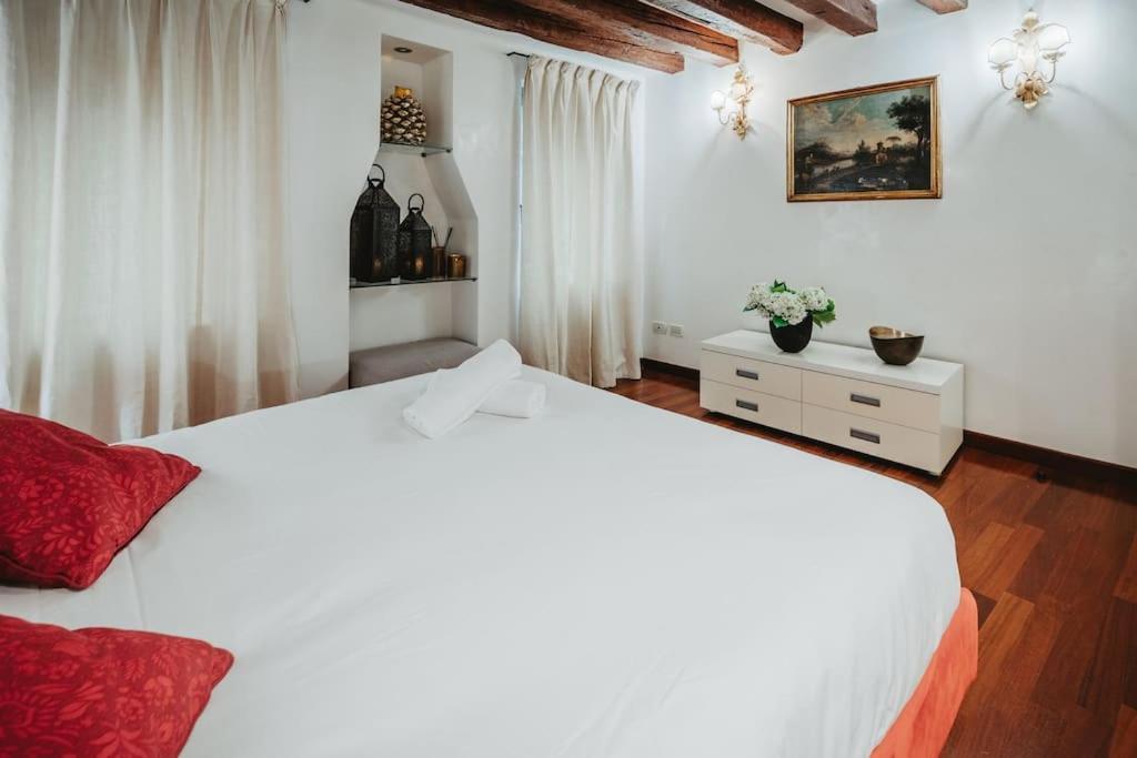 2 Min Da Piazza San Marco L-home * Wenecja
